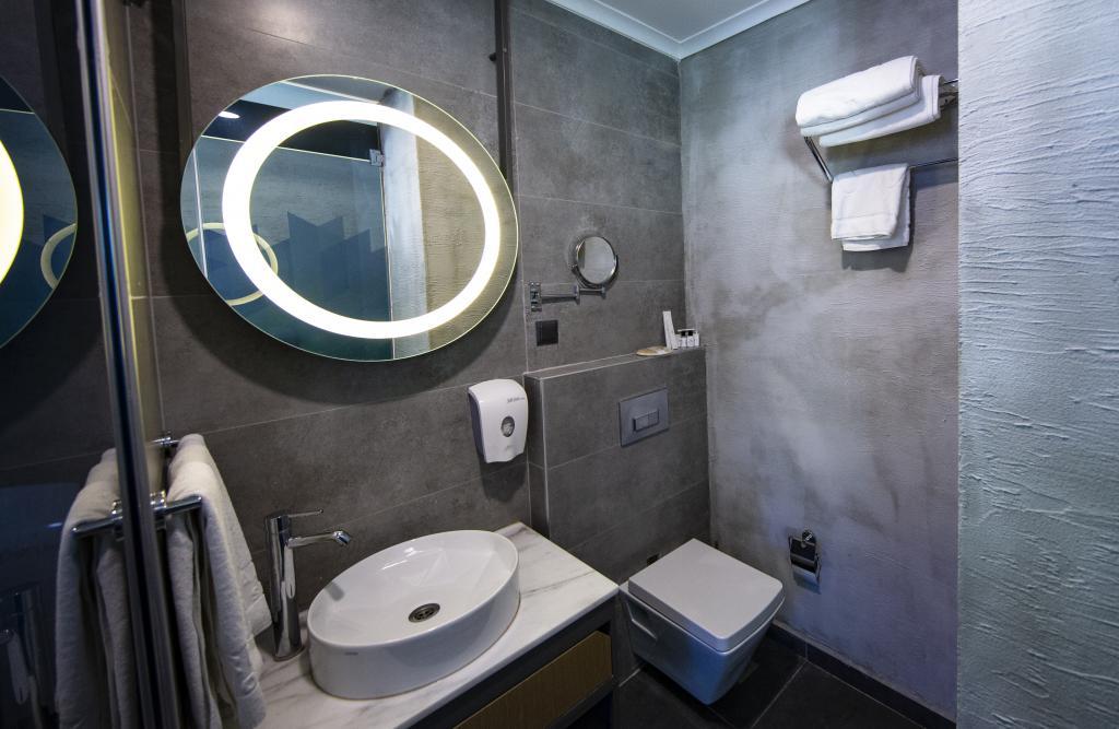Laren Family Boutique Hotel — 9