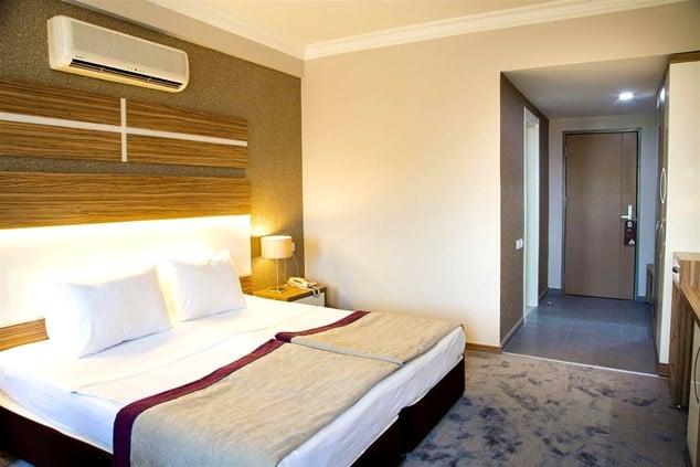 Spilos Hotel — 4