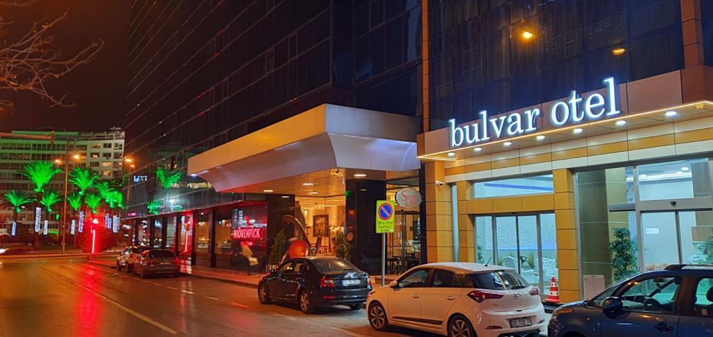 Bulvar Hotel İzmir — 2