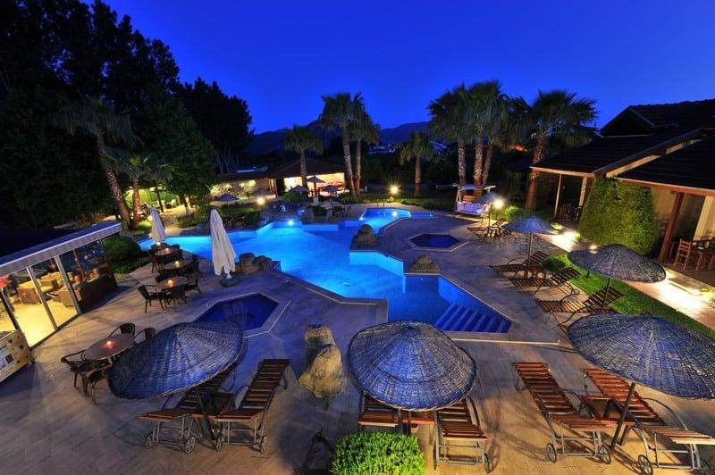 Grenadine Lodge — 7