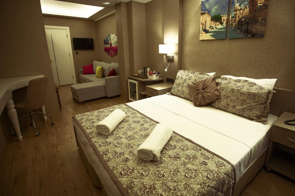 Hotel İz — 3