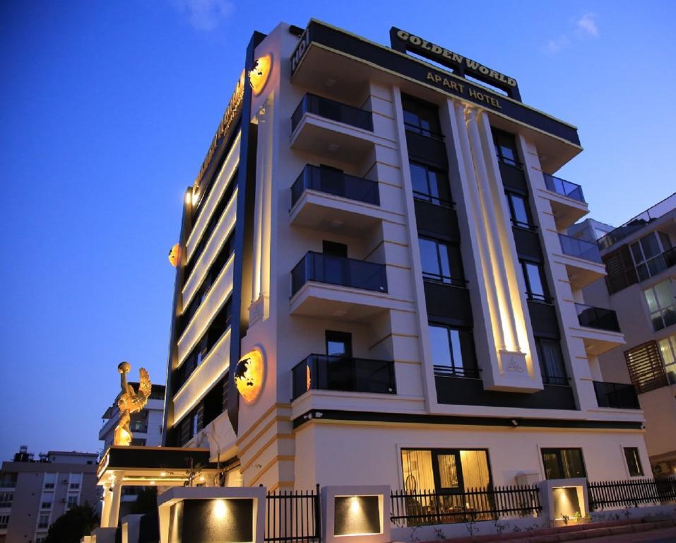 Golden World Suite Hotel — 4