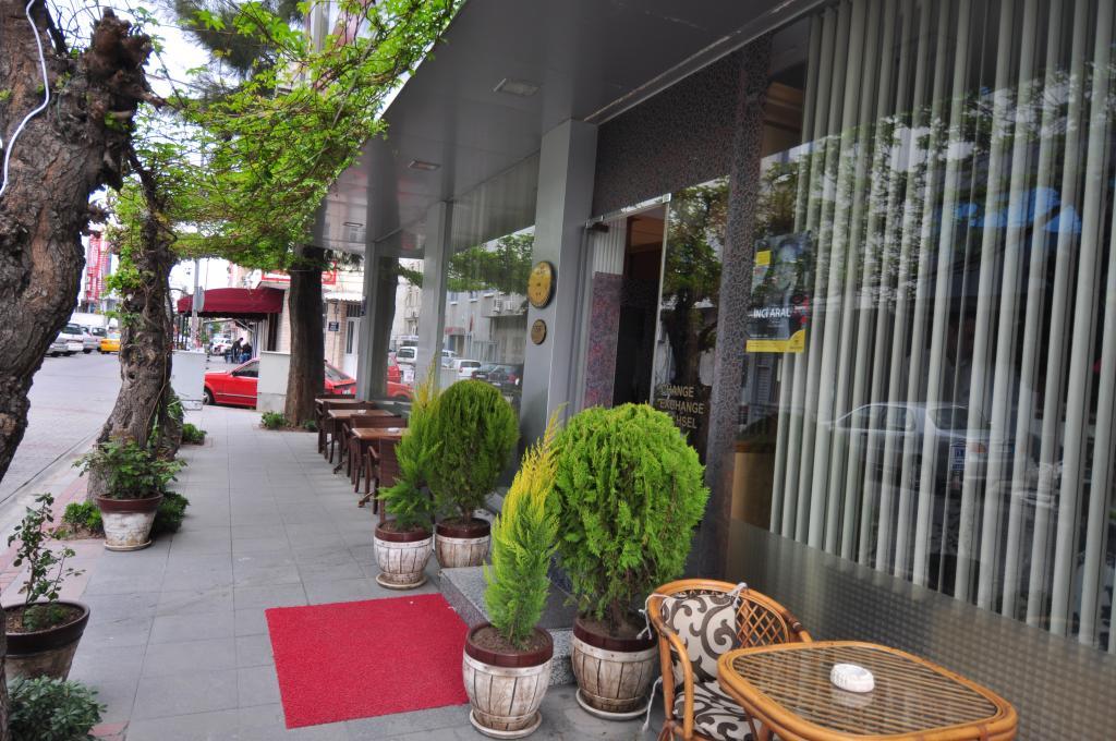 Mini Fuar Hotel — 3