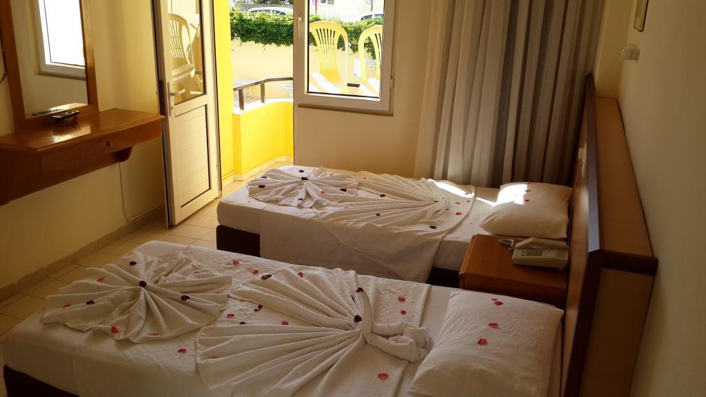 Caner Hotel — 9