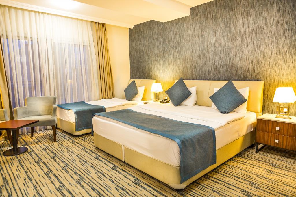 Port View Hotel — 4