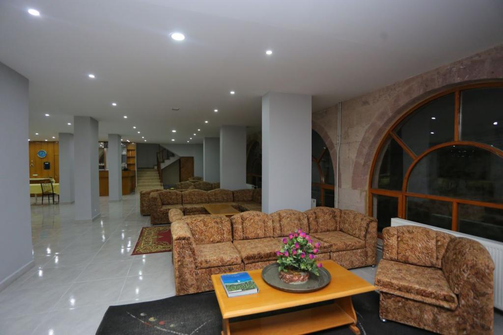Tulpar Otel