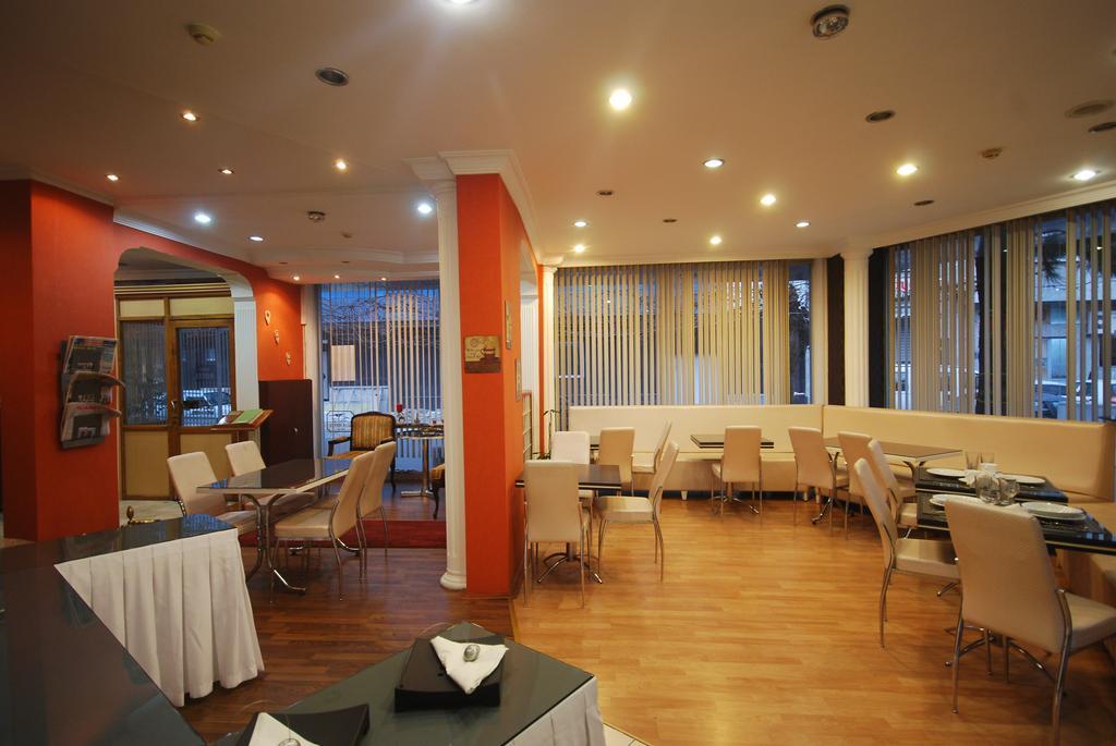 Mini Fuar Hotel — 4