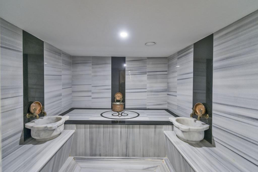 Bekdaş Hotel Deluxe — 4