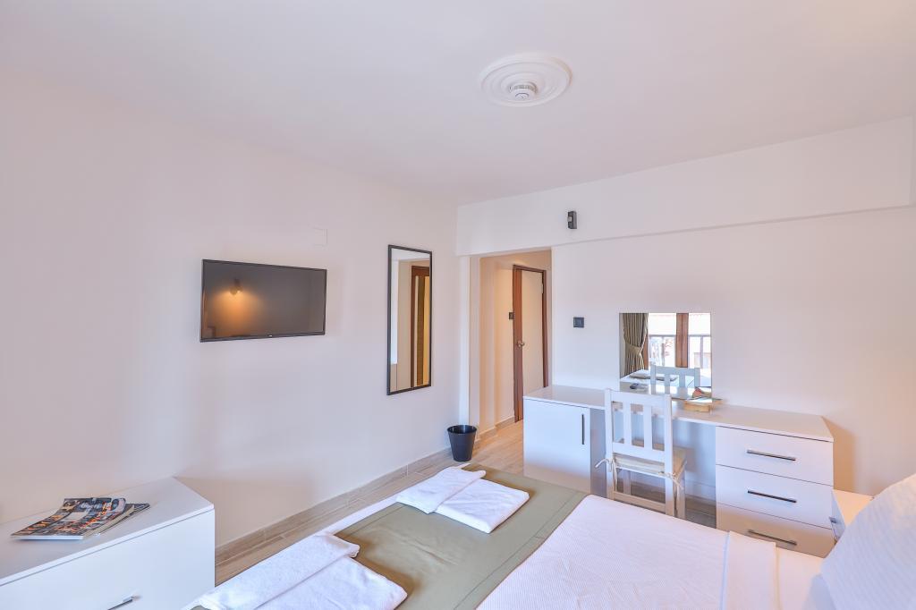 Zinbad Hotel — 8