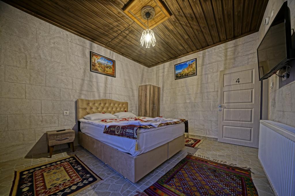 Epoch Stone House — 5