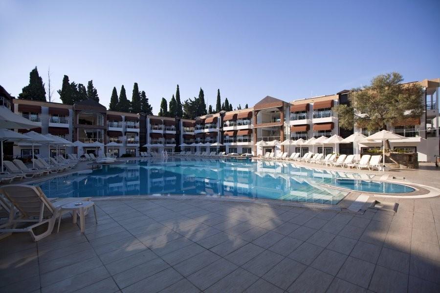 Bitez Risa Hotel — 4