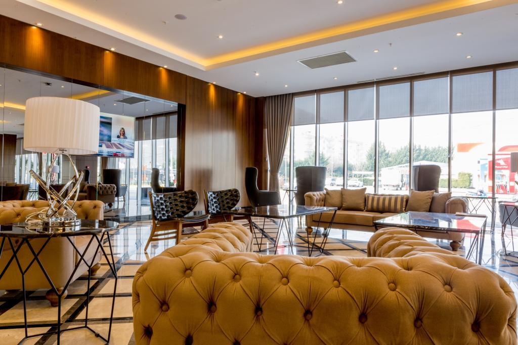 Willmont Hotel — 8