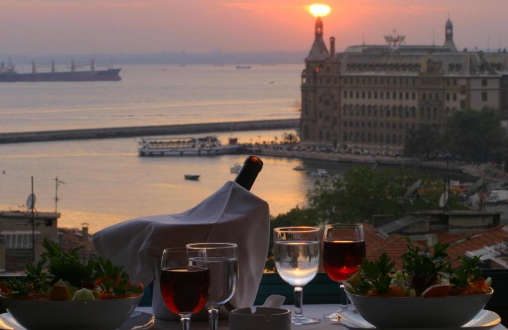 Sidonya Hotel — 6
