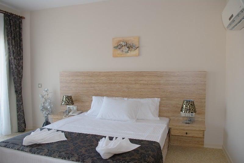 Nevada Hotel & Spa — 9
