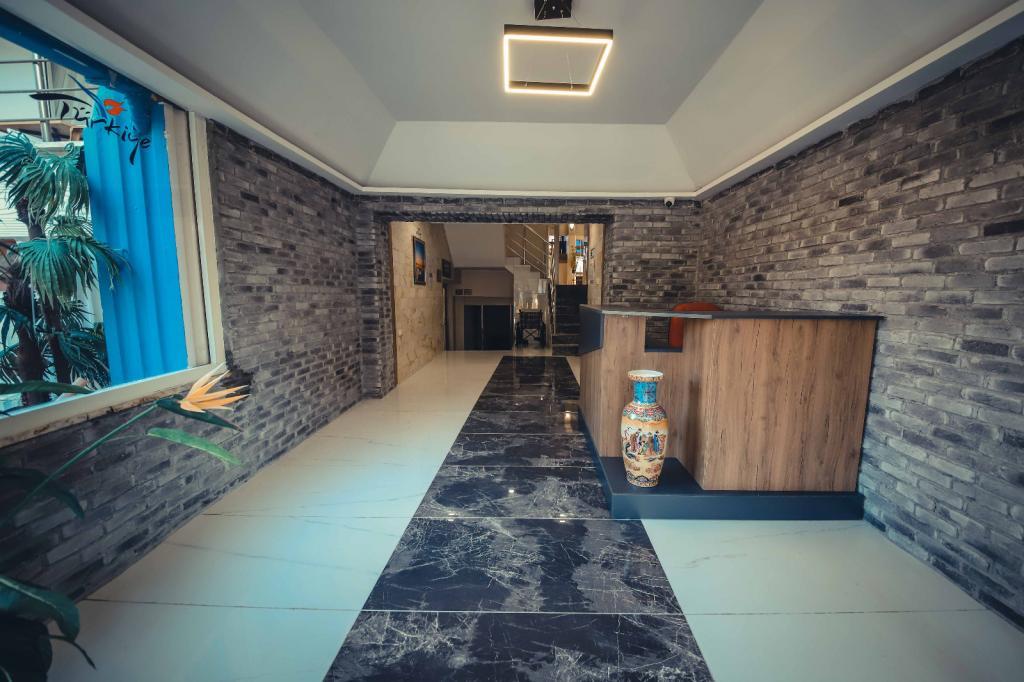 İşçimen Hotel — 9