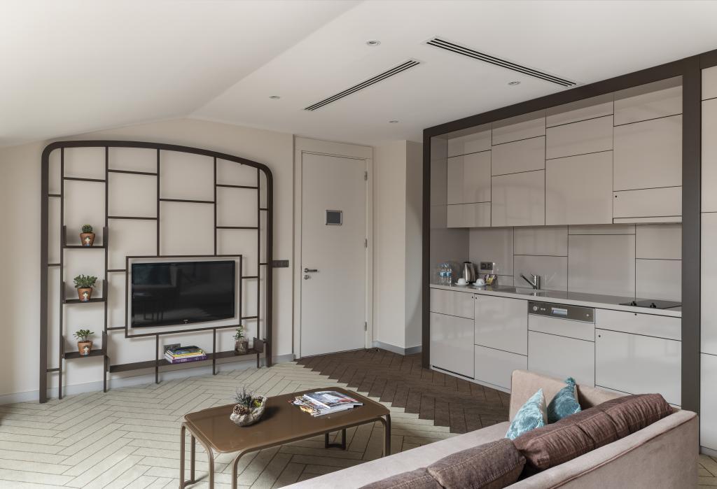 Upsuites Hotel — 3