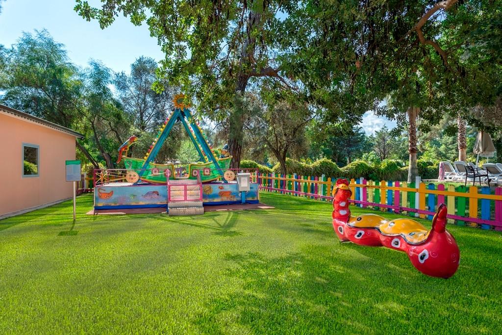 Kimeros Park Holiday Village — 9