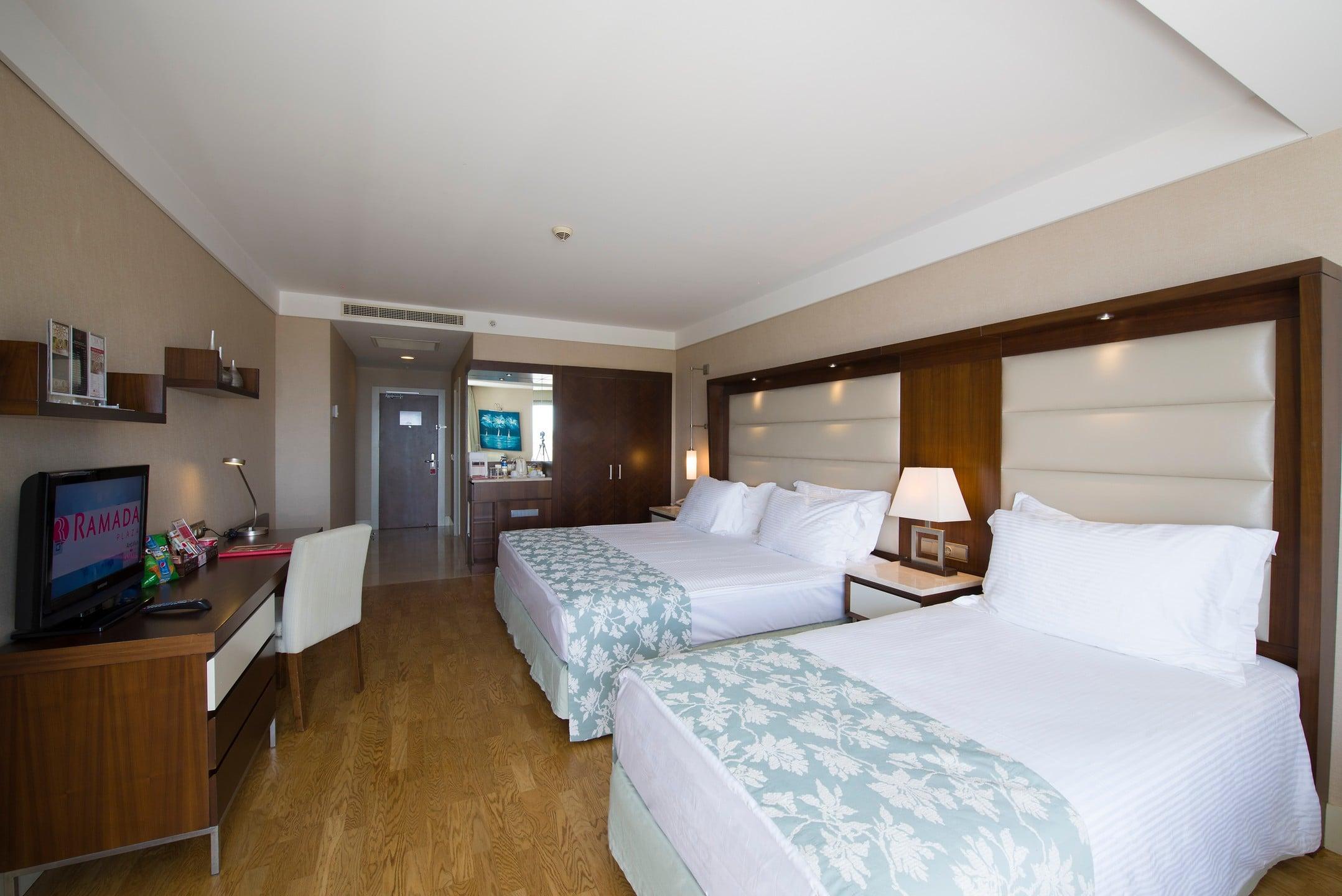 Ramada Plaza By Wyndham Antalya — 5