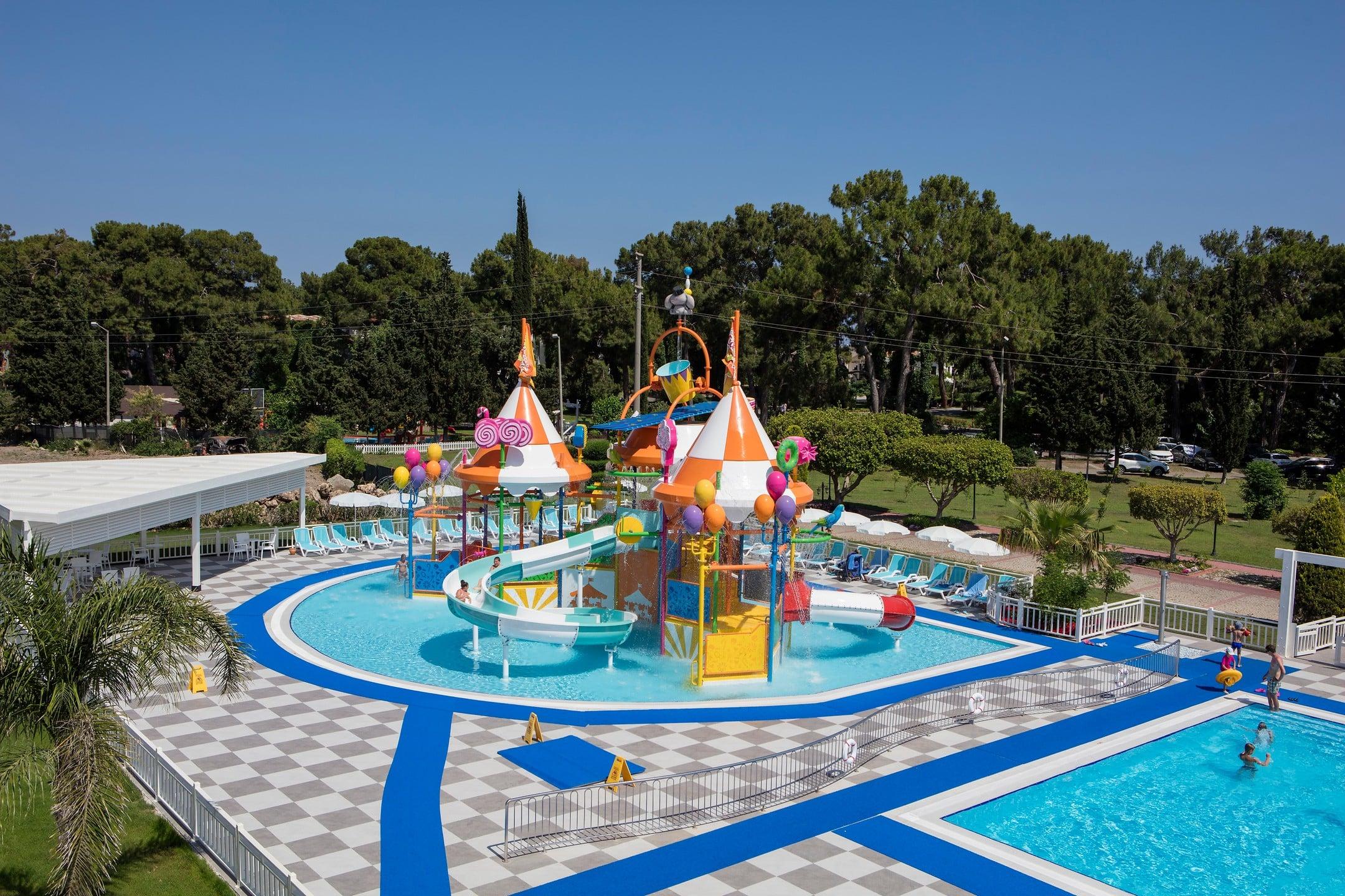 Club Marco Polo — 9