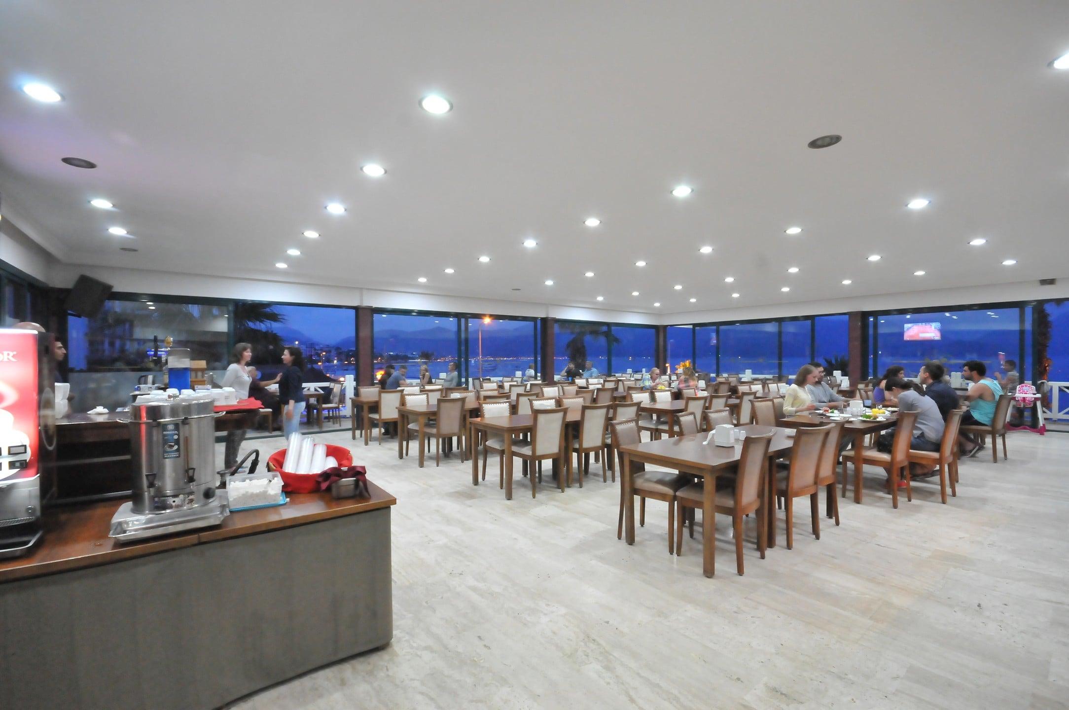 Class Beach Hotel — 5