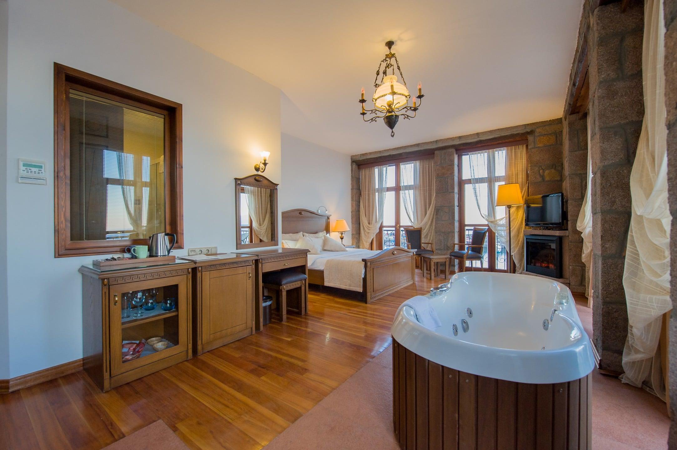 Assos Nazlihan Spa Hotel — 9