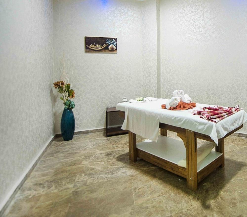 Zir Dream Thermal & Spa Hotel — 2