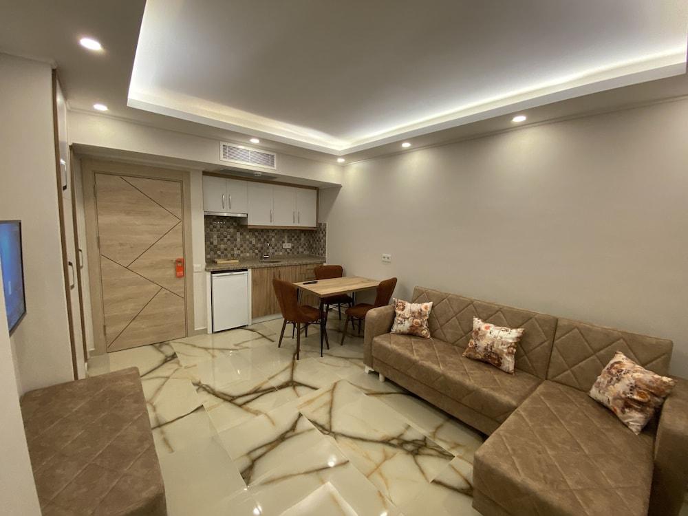 Huma Elite Hotel — 6