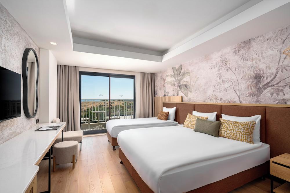 Vox Maris Resort Hotel — 4