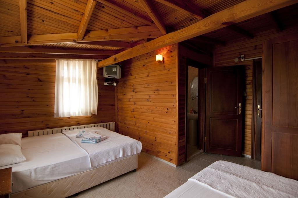 Liman Motel — 2