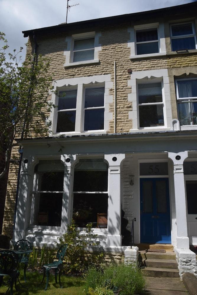Harrogate Elite Living — 2