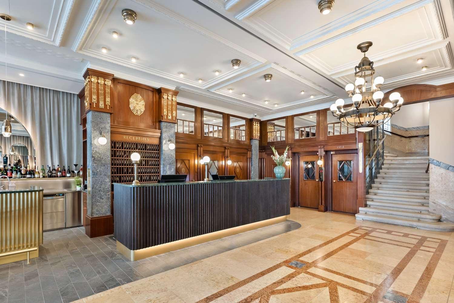 Hotel Astoria Vienna, Curio Collection by Hilton — 5