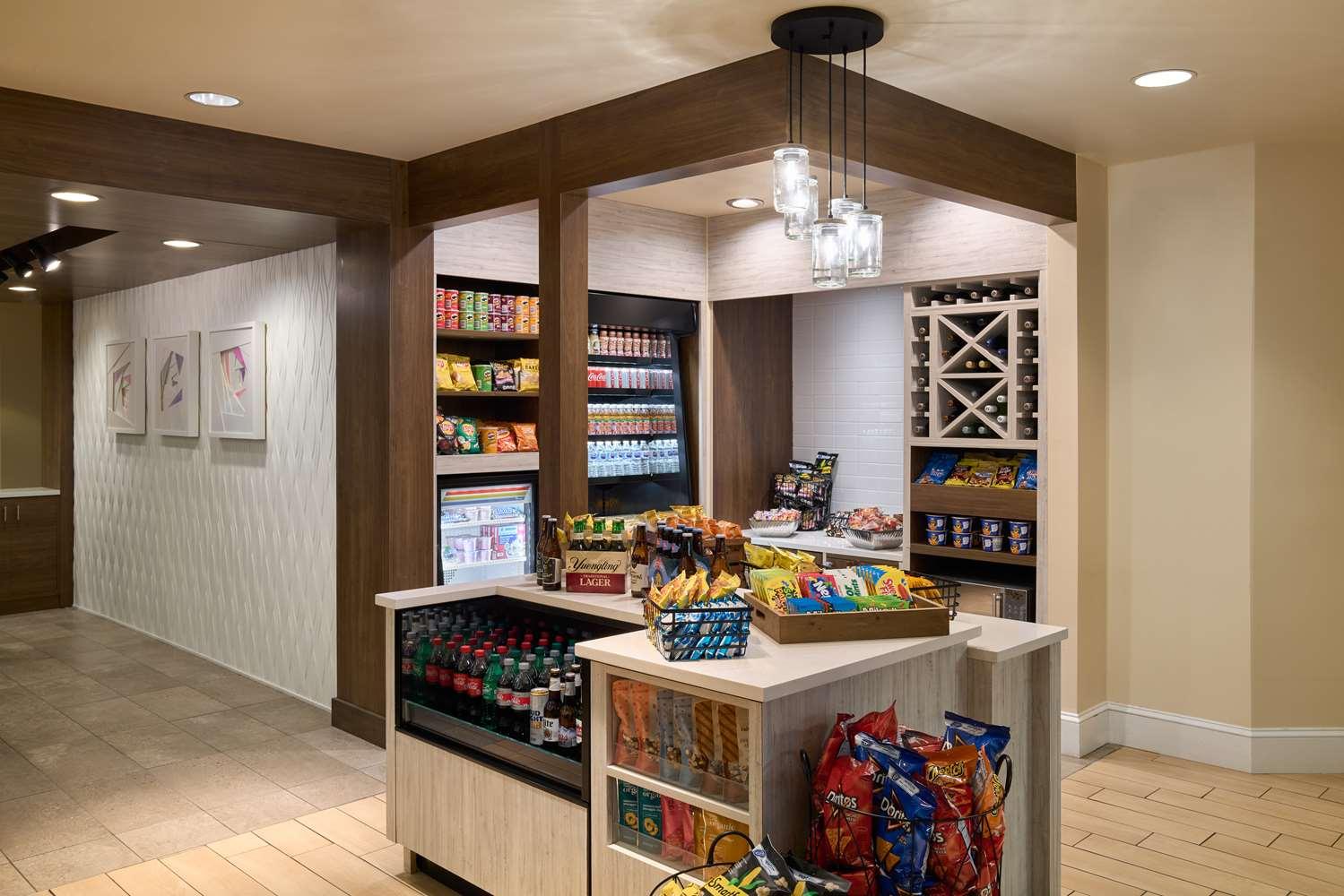 Hilton Garden Inn Hershey — 10