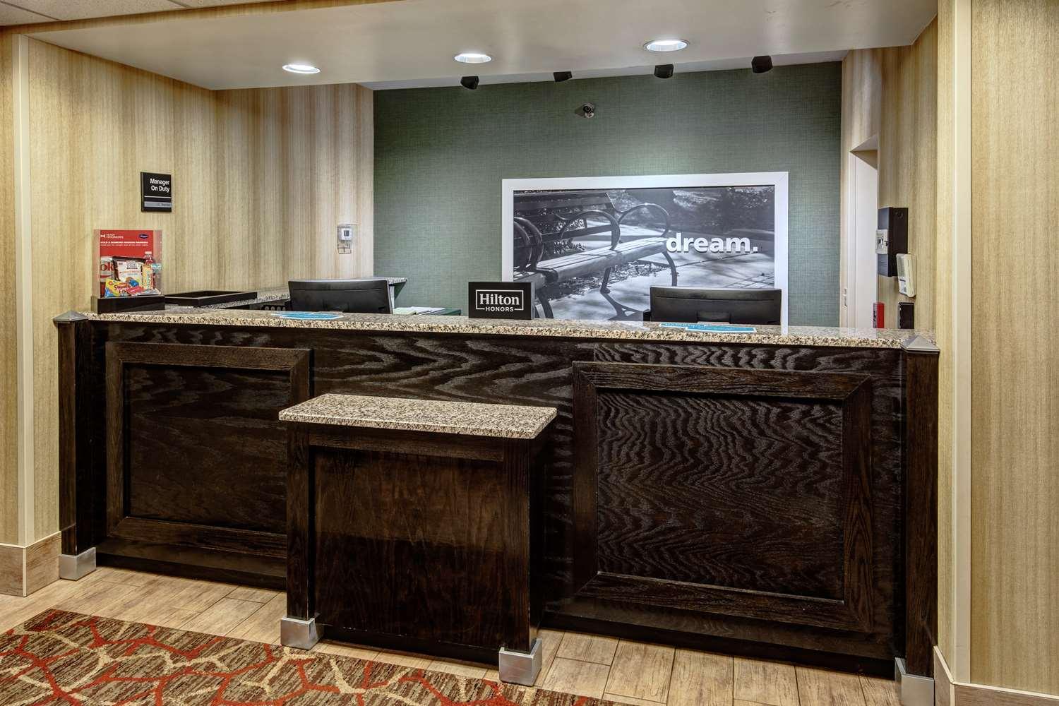 Hampton Inn Ashland — 4