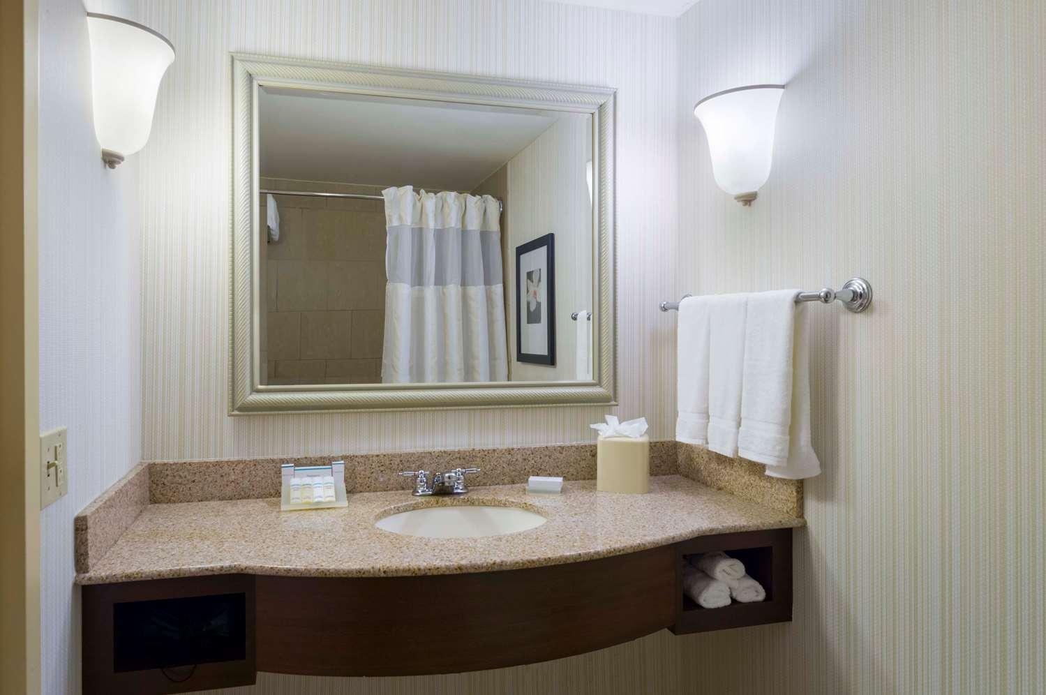 HILTON GARDEN INN HARTFORD SOUTH-GLASTONBURY