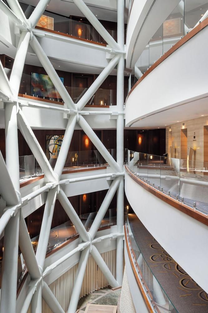 Andaz Capital Gate, Abu Dhabi, by Hyatt — 3