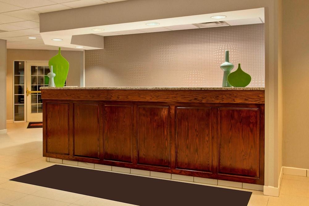 Residence Inn By Marriott Fort Wayne — 2