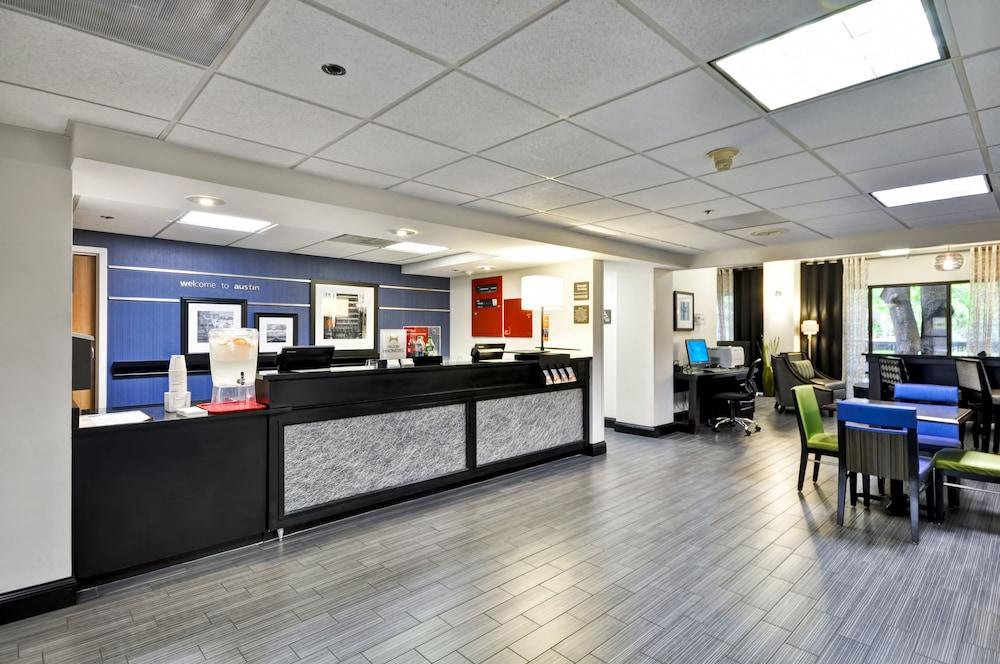 Hampton Inn Austin North At I - 35 & Hwy 183 — 8