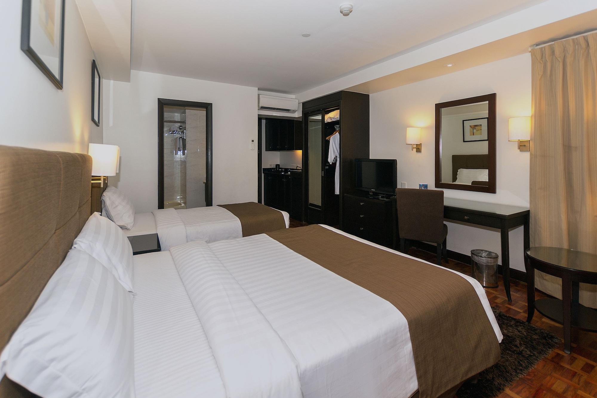 City Garden Hotel Makati — 10