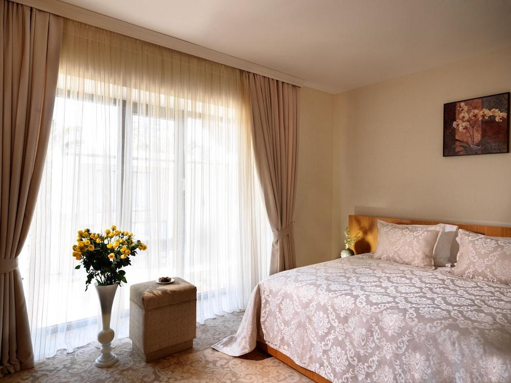 Bilgah Beach Hotel — 7