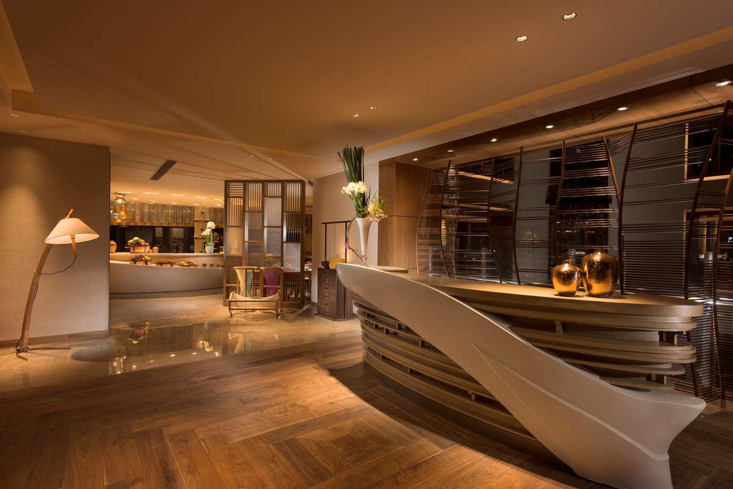 Hilton Beijing — 9