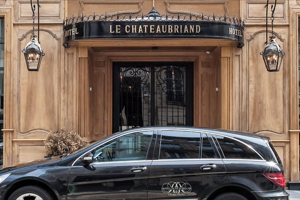 HOTEL CHATEAUBRIAND 7044 — 5