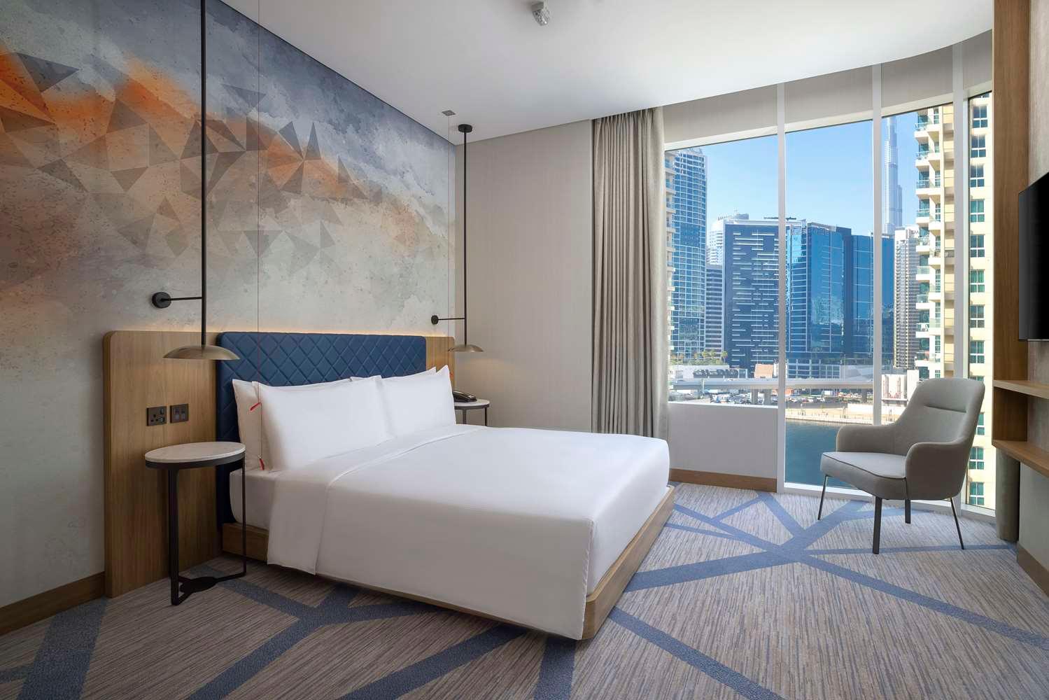 Hilton Garden Inn Dubai Business Bay — 7