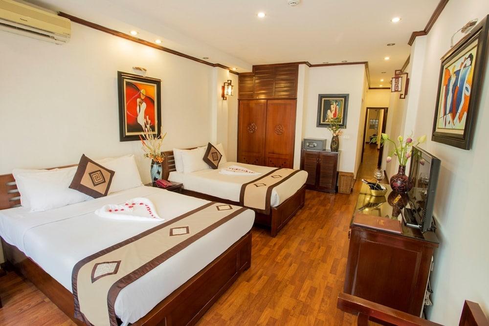 Impressive Boutique Hotel 104222 — 10