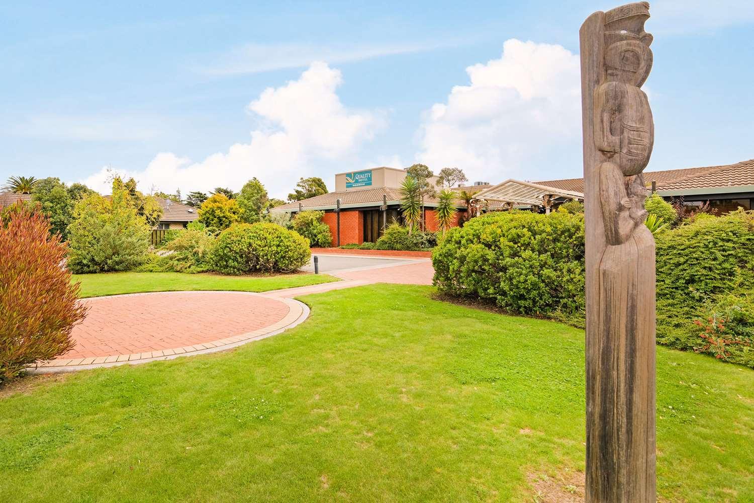 The Marlborough Riverside Hotel 92470 — 7