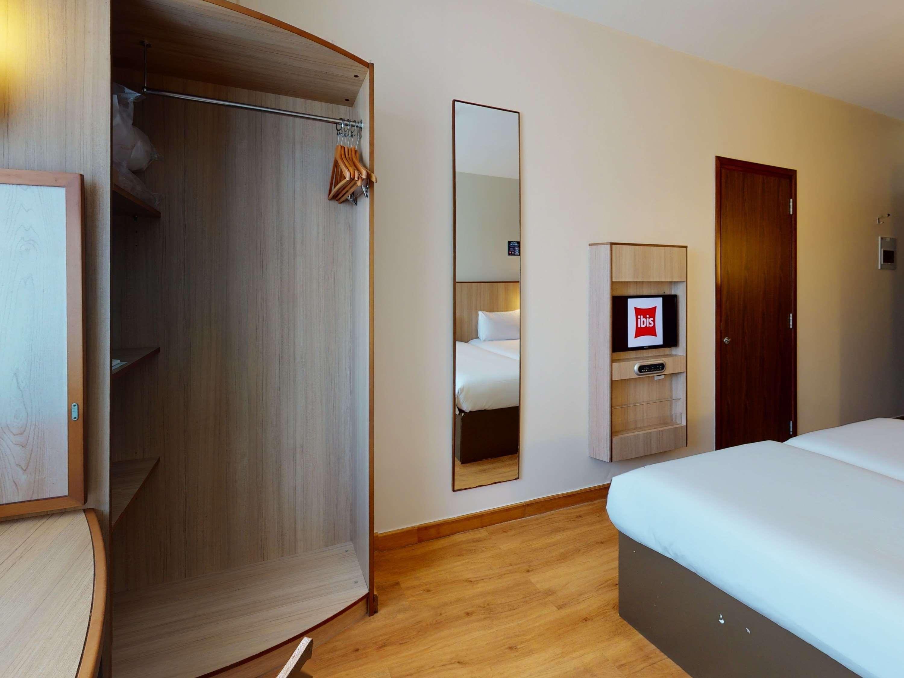 Ibis Al Barsha — 6
