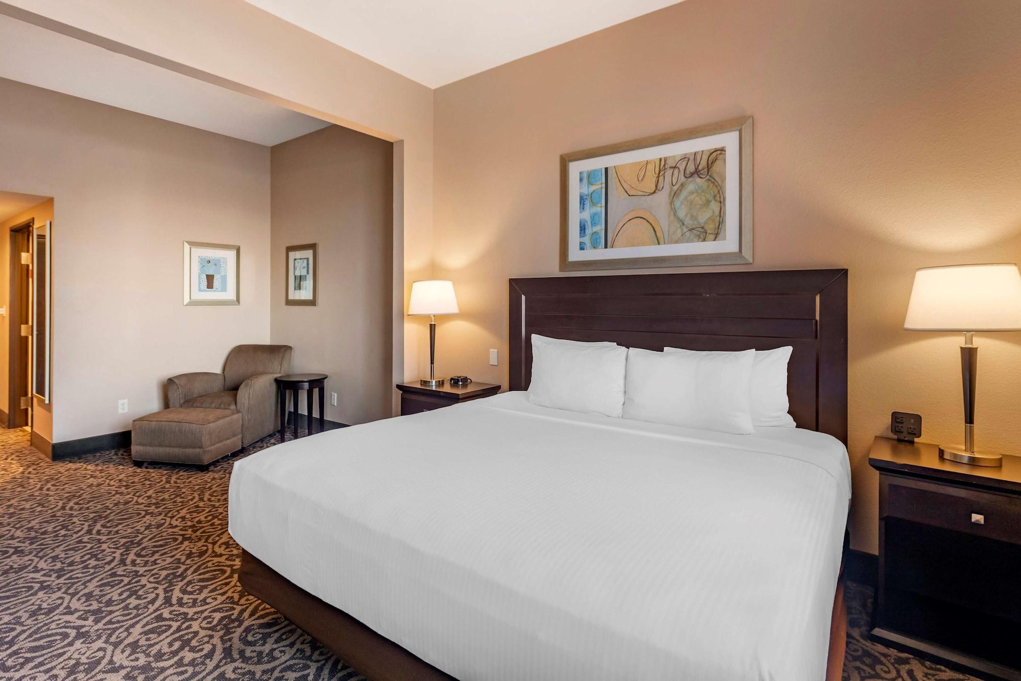Best Western Plus Las Vegas South Henderson — 7