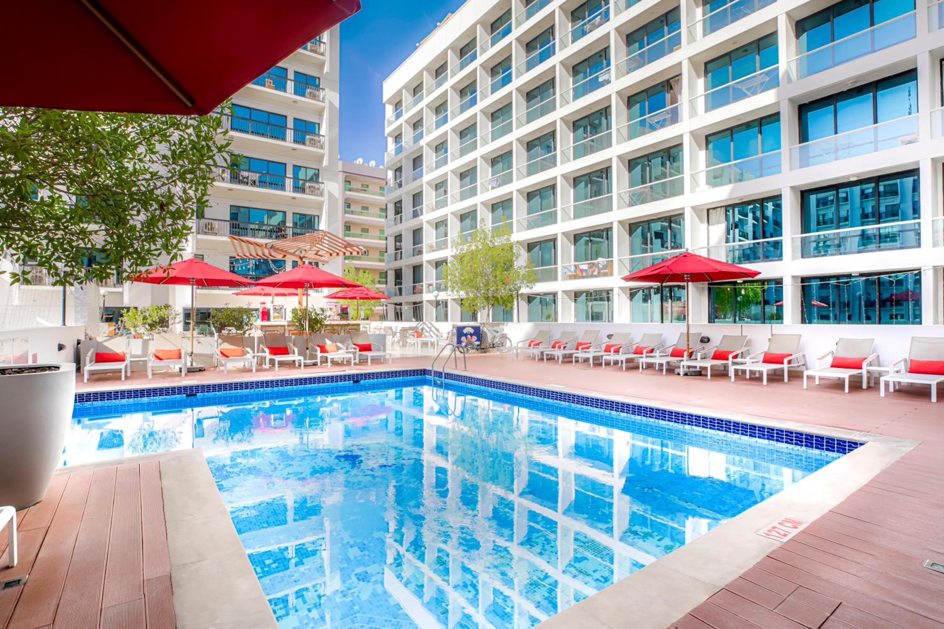 Golden Sands Hotel Apartments 3-5-10 — 2
