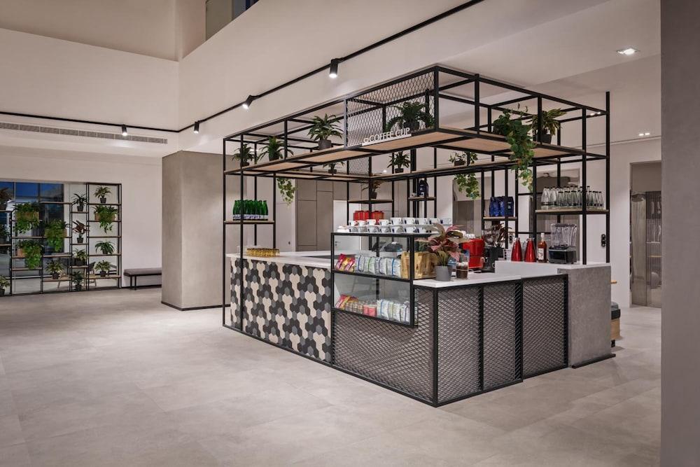 The Manor by JA, Dubai — 9