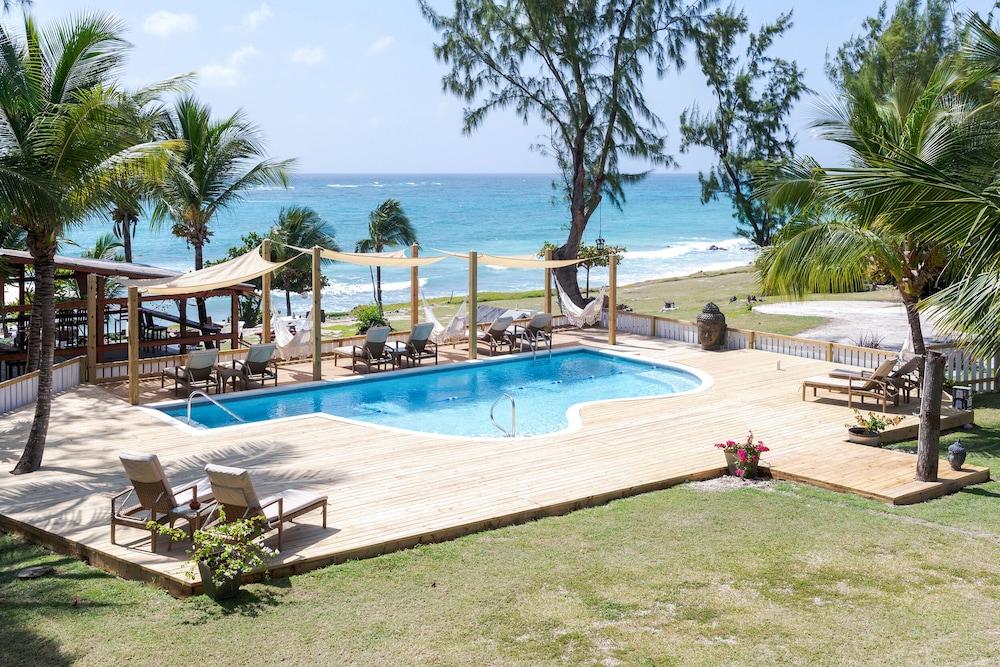 MoonRaker Beach Hotel 1195228 — 4