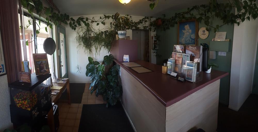 Knights Inn Cortez CO — 9